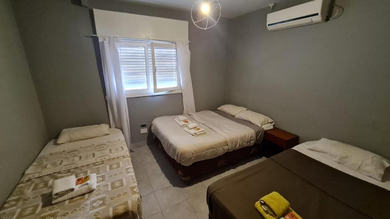 Club House Hotel ヘネラル・ロカ エクステリア 写真